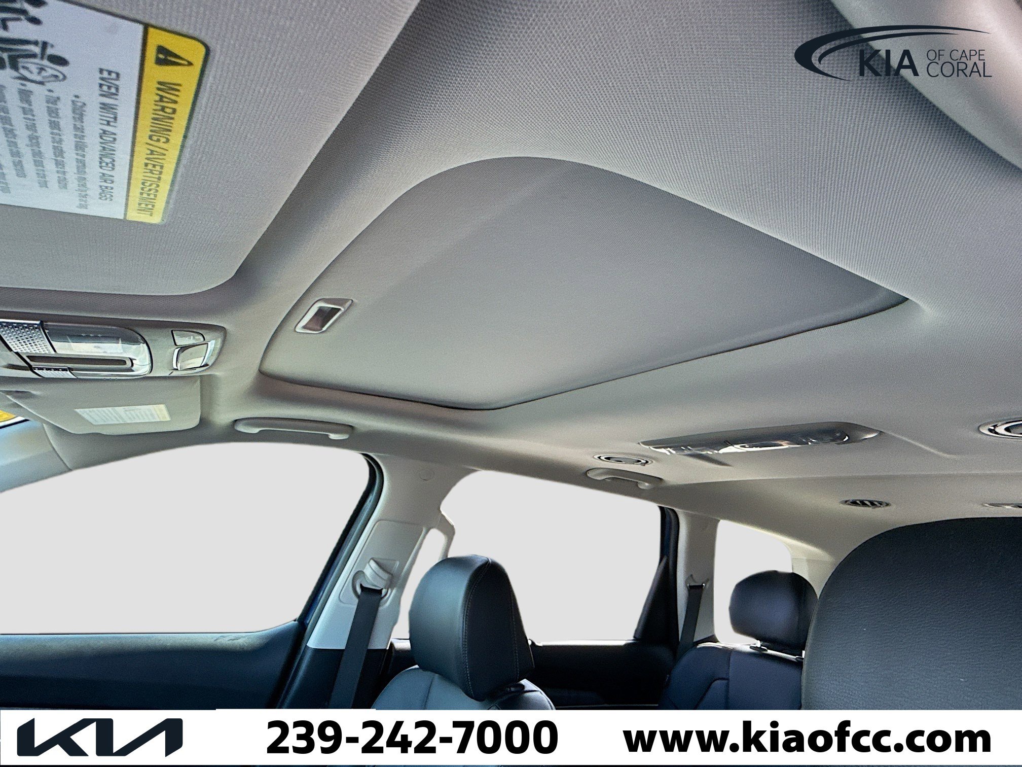 Used 2023 Kia Telluride EX w/ EX Captain's Chair Package image 28