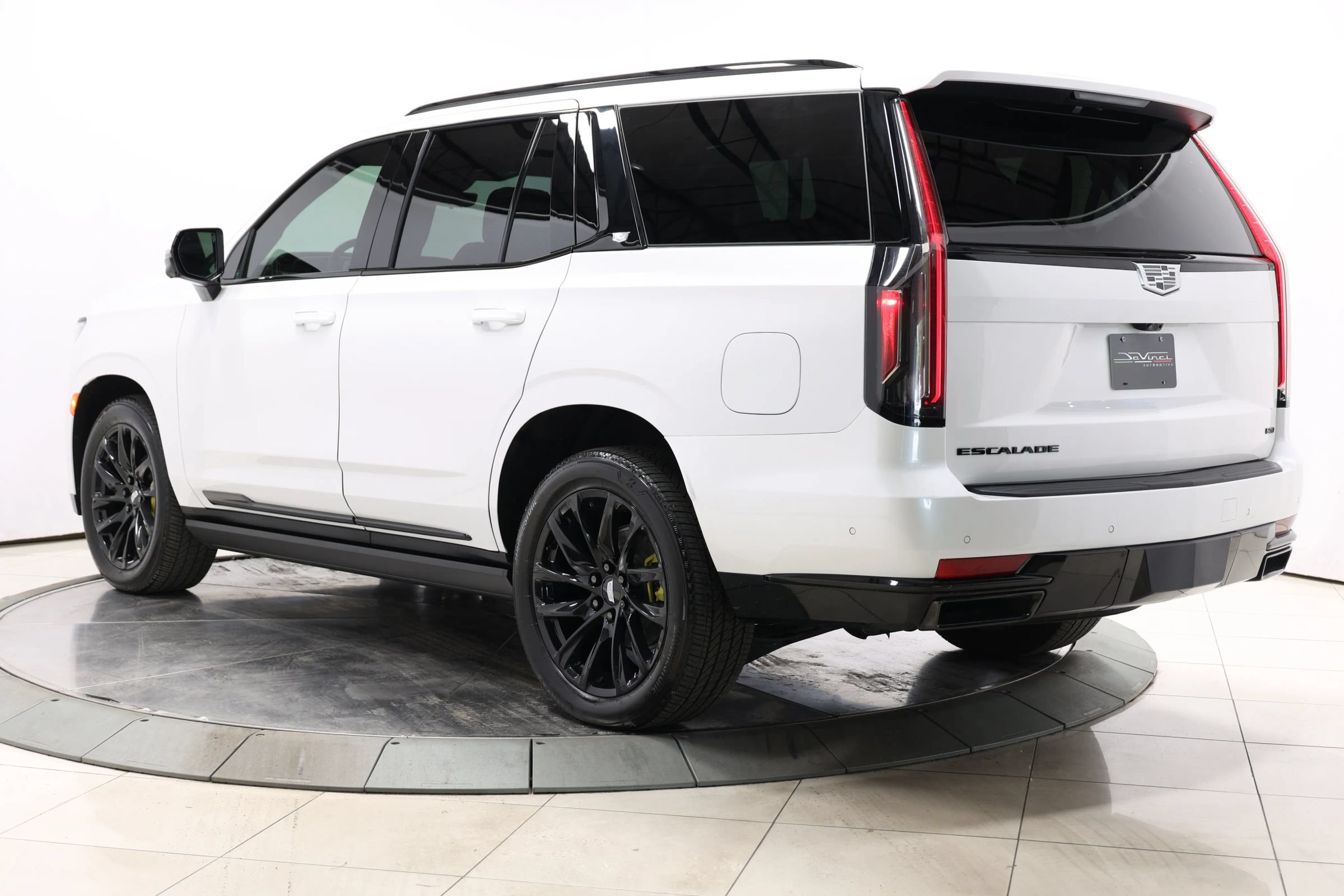 Used 2023 Cadillac Escalade Sport Platinum w/ LPO, ONYX Package RWD image 87