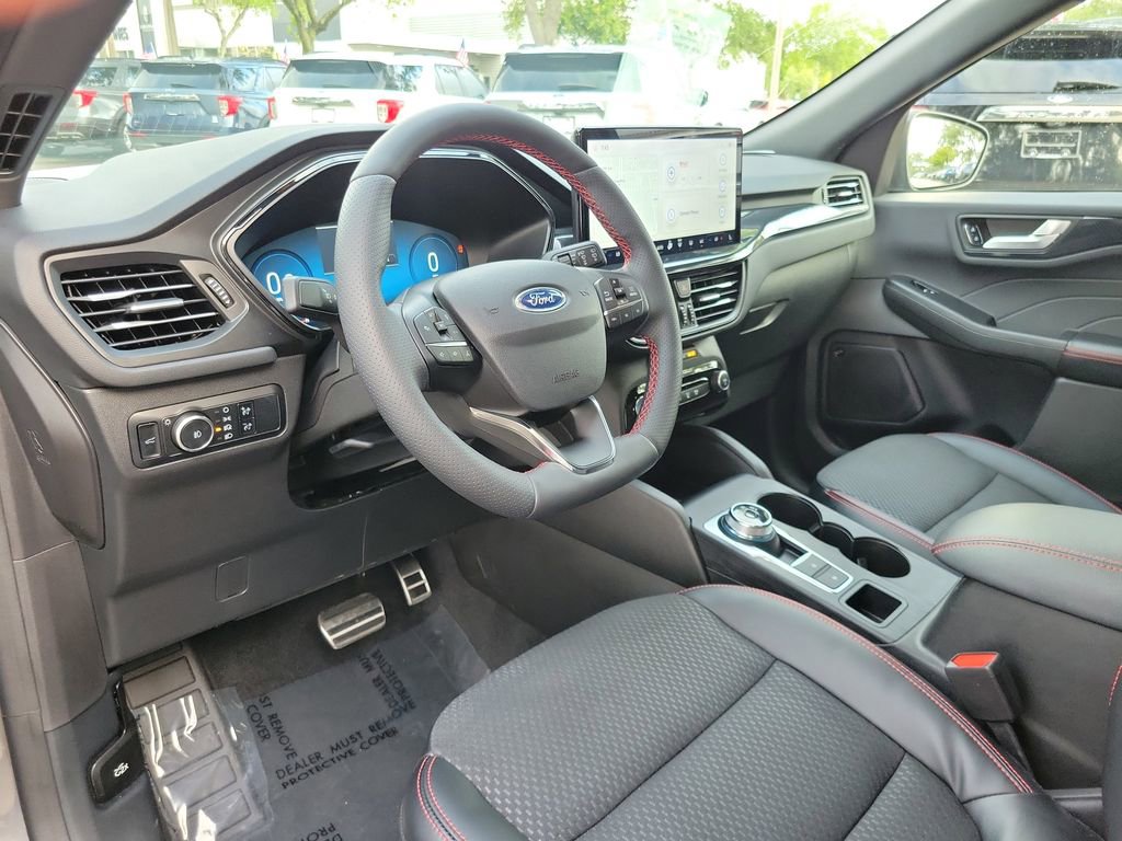 Certified 2023 Ford Escape ST-Line Select w/ Tech Pack #2 AWD/4WD image 15