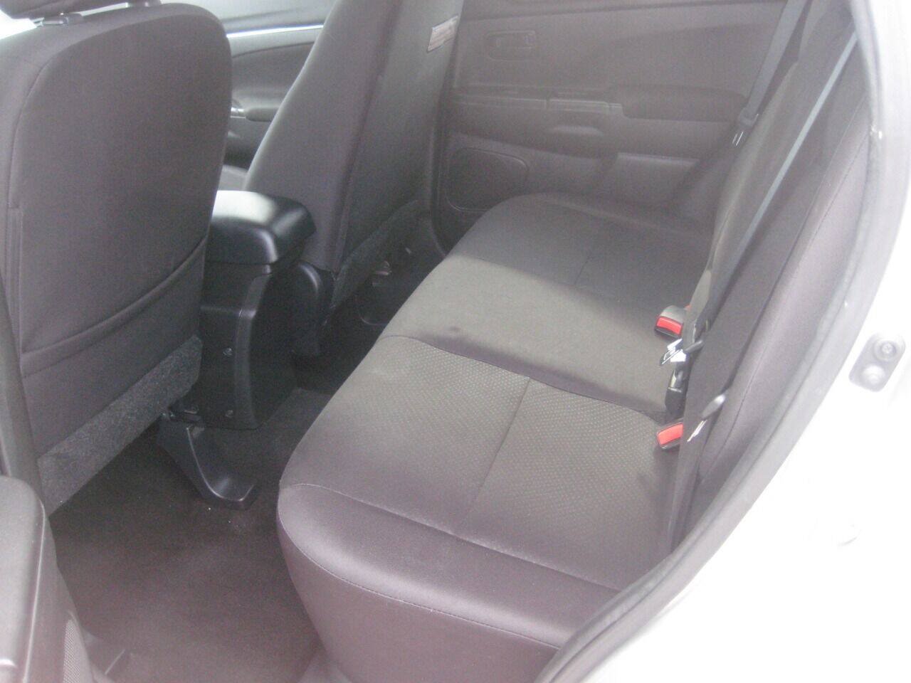 Used 2014 Mitsubishi Outlander Sport ES AWD/4WD image 8