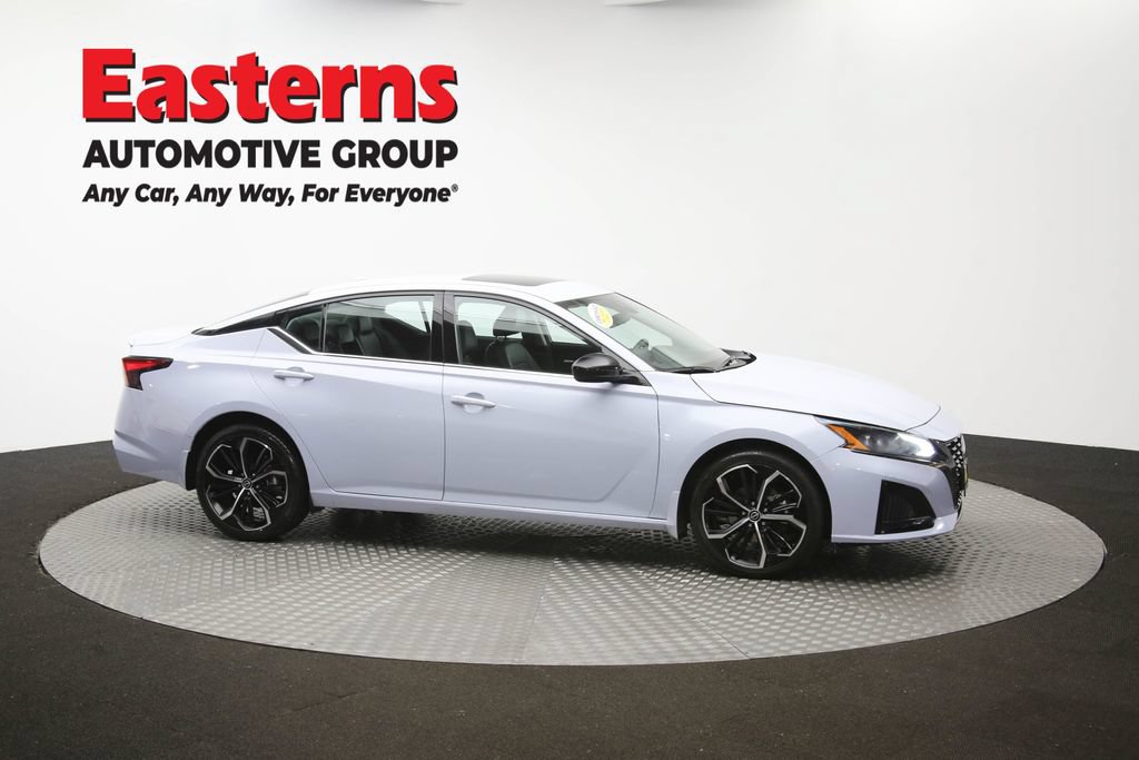 Used 2023 Nissan Altima 2.5 SR w/ SR Premium Package AWD/4WD image 47