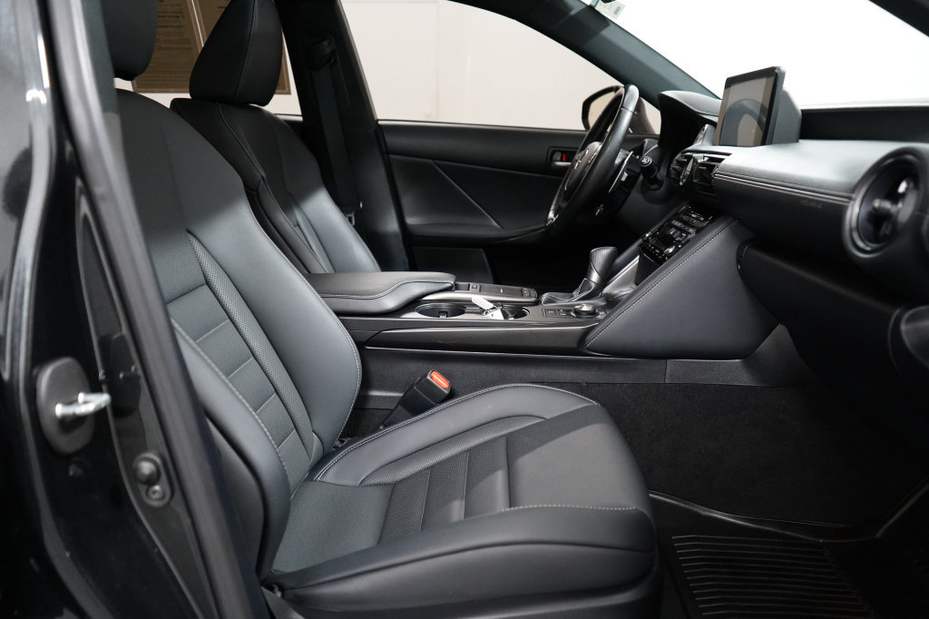 Used 2023 Lexus IS 350 F Sport w/ Memory Package AWD/4WD image 22