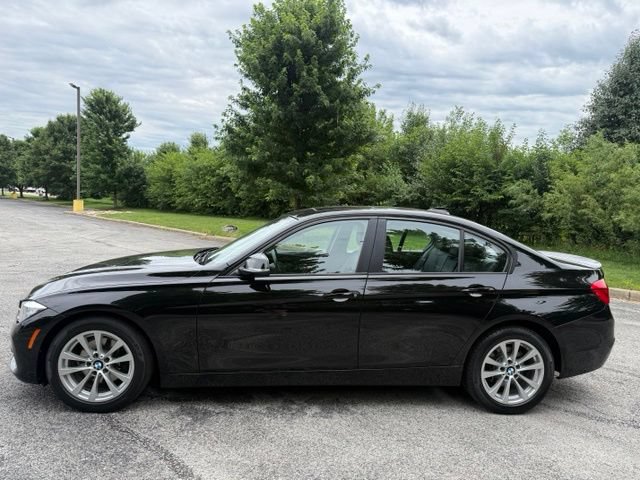 Used 2016 BMW 320i xDrive Sedan AWD/4WD image 10