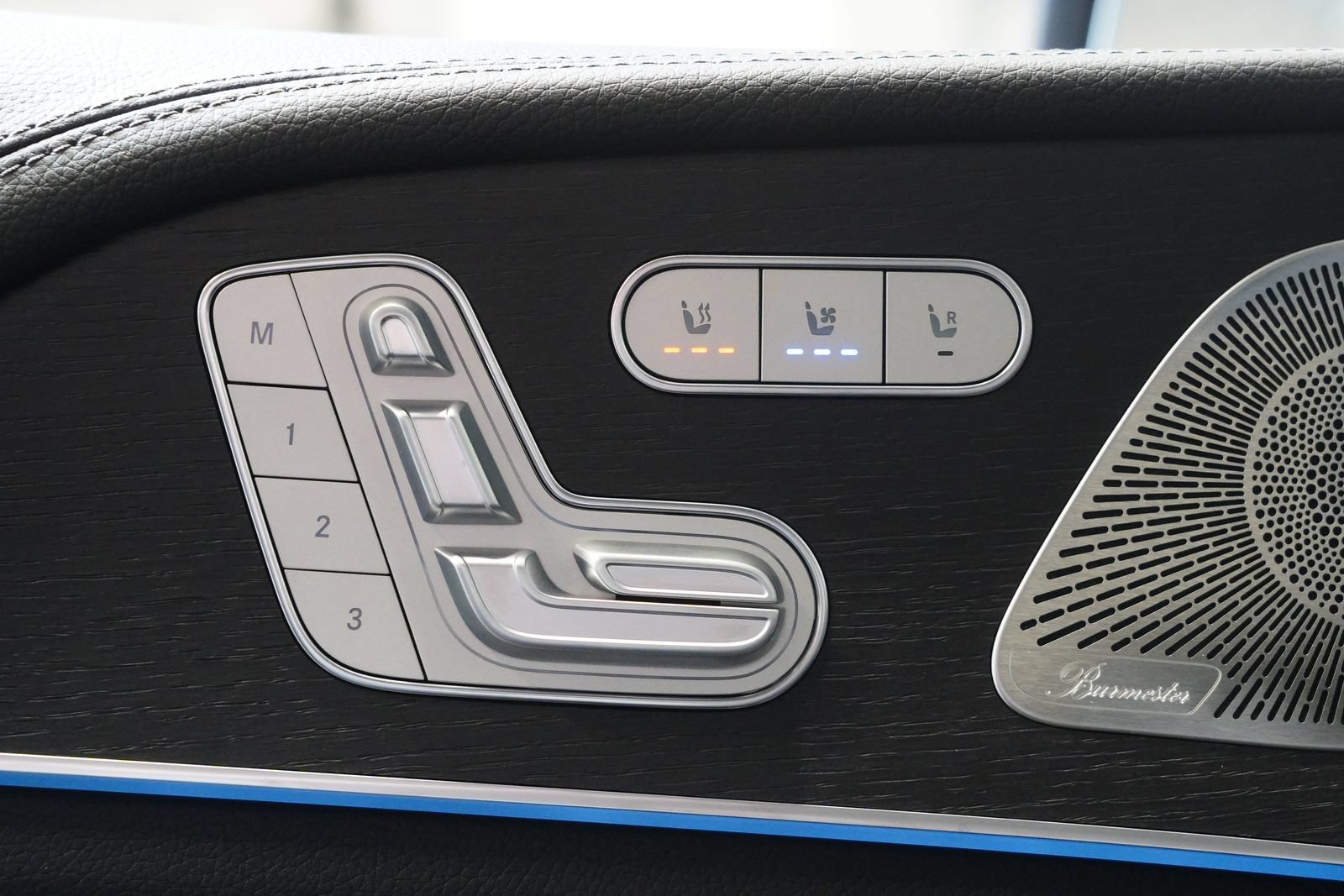 New 2026 Mercedes-Benz GLE 53 AMG 4MATIC Coupe image 31