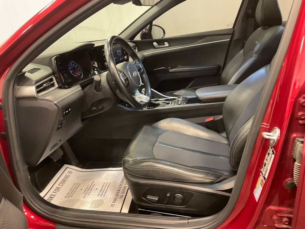 Used 2021 Kia K5 GT-Line AWD/4WD image 13
