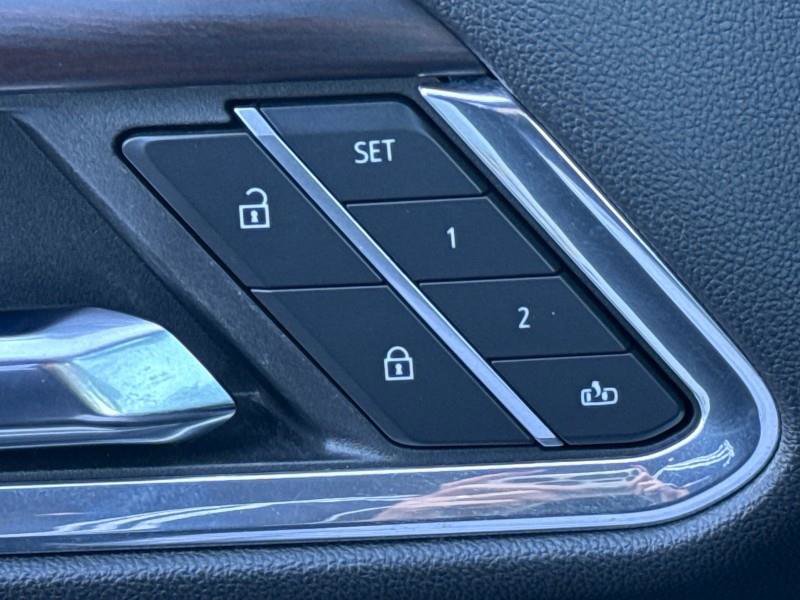 Used 2024 GMC Sierra 1500 SLT image 33