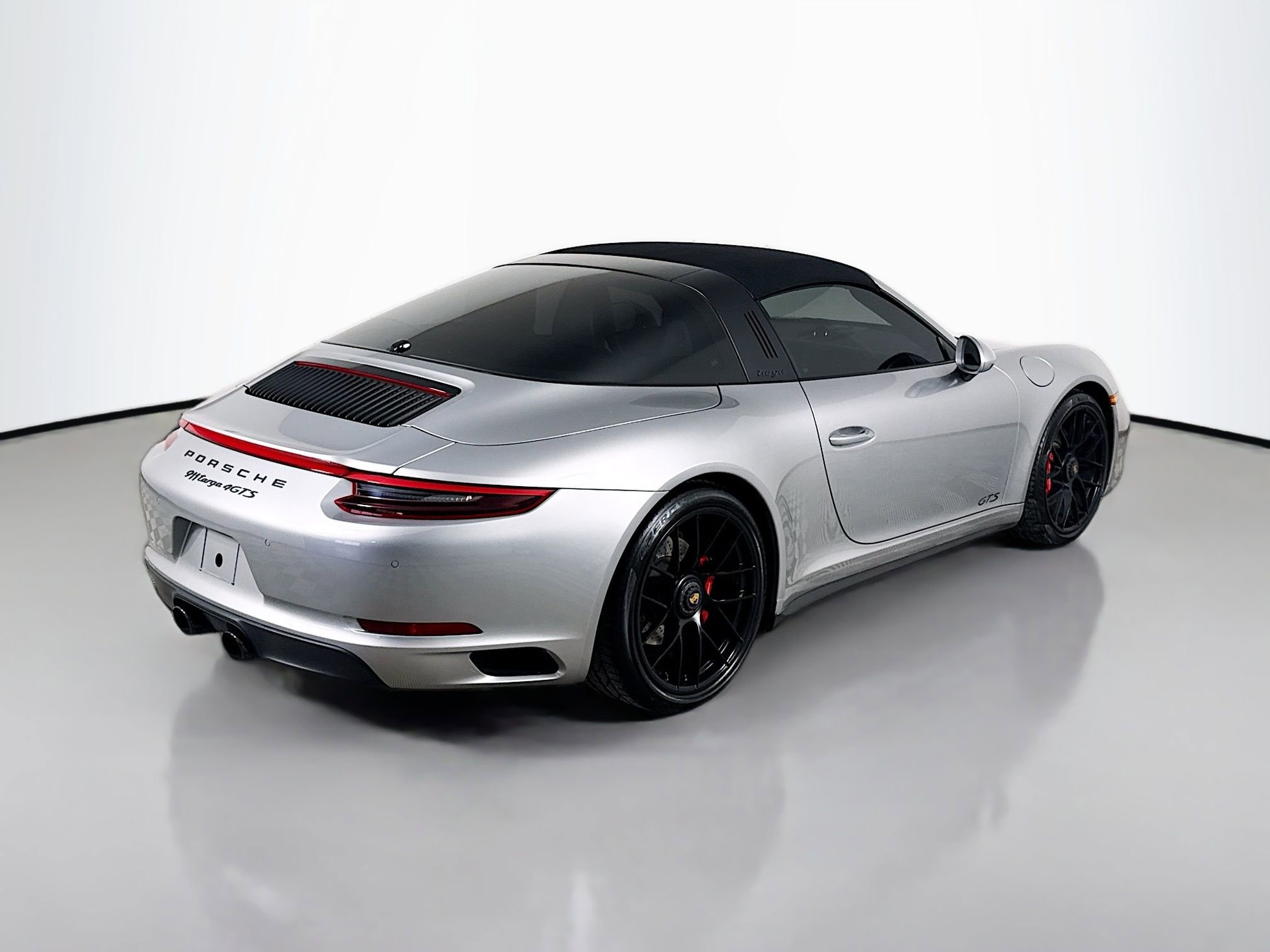 Certified 2019 Porsche 911 Targa 4 GTS image 9