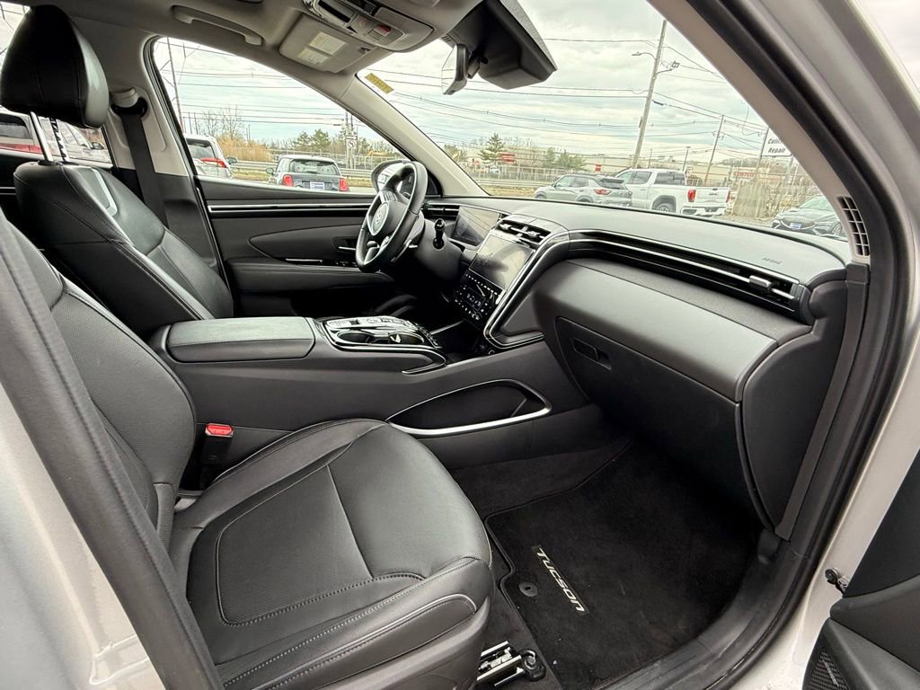 Used 2023 Hyundai Tucson Limited image 15