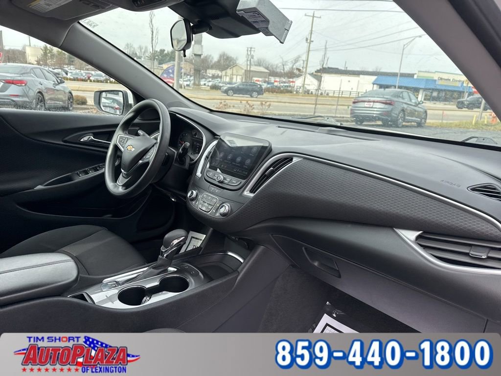 Used 2024 Chevrolet Malibu LT image 42