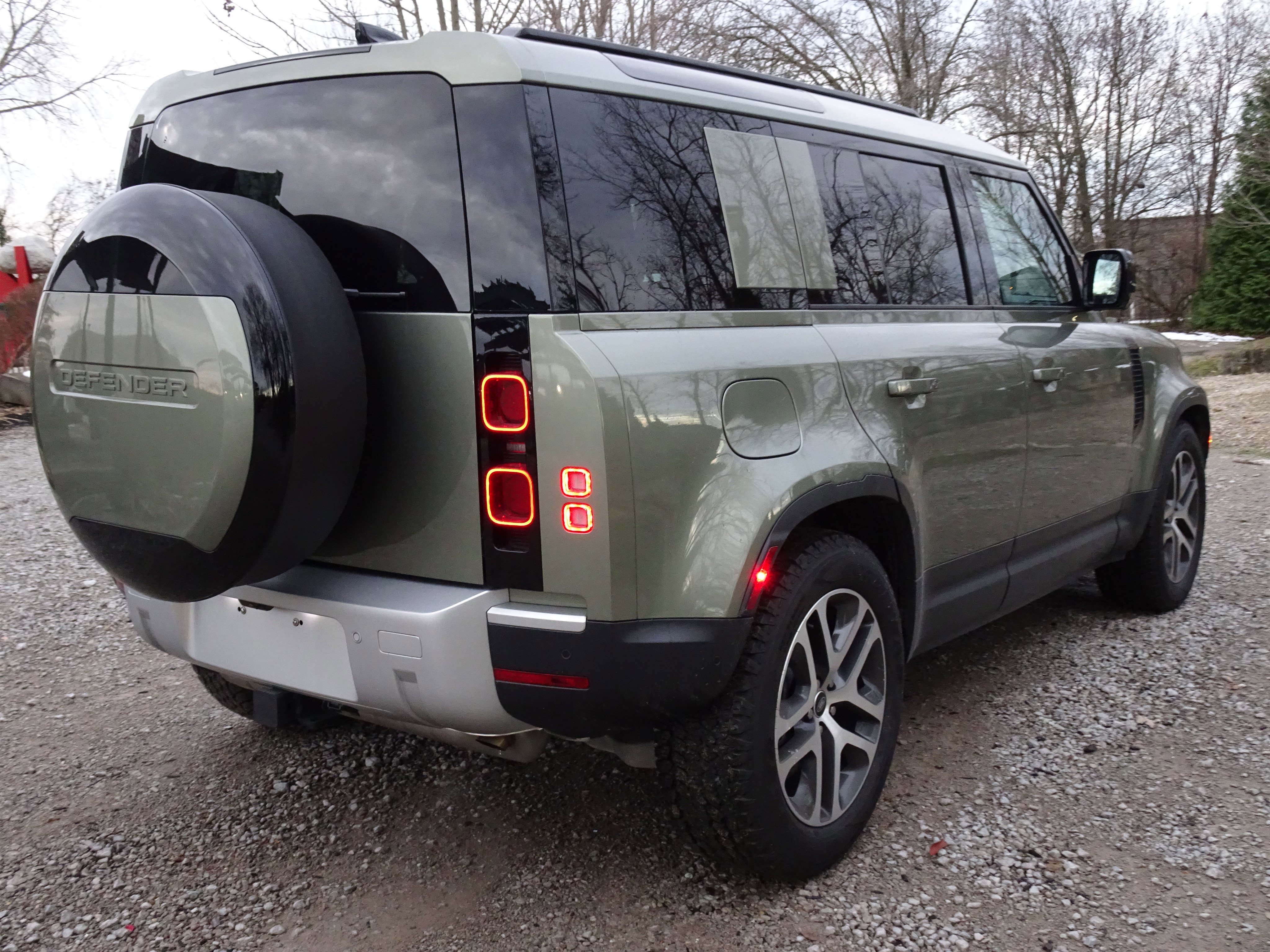 Certified 2025 Land Rover Defender 110 S image 12