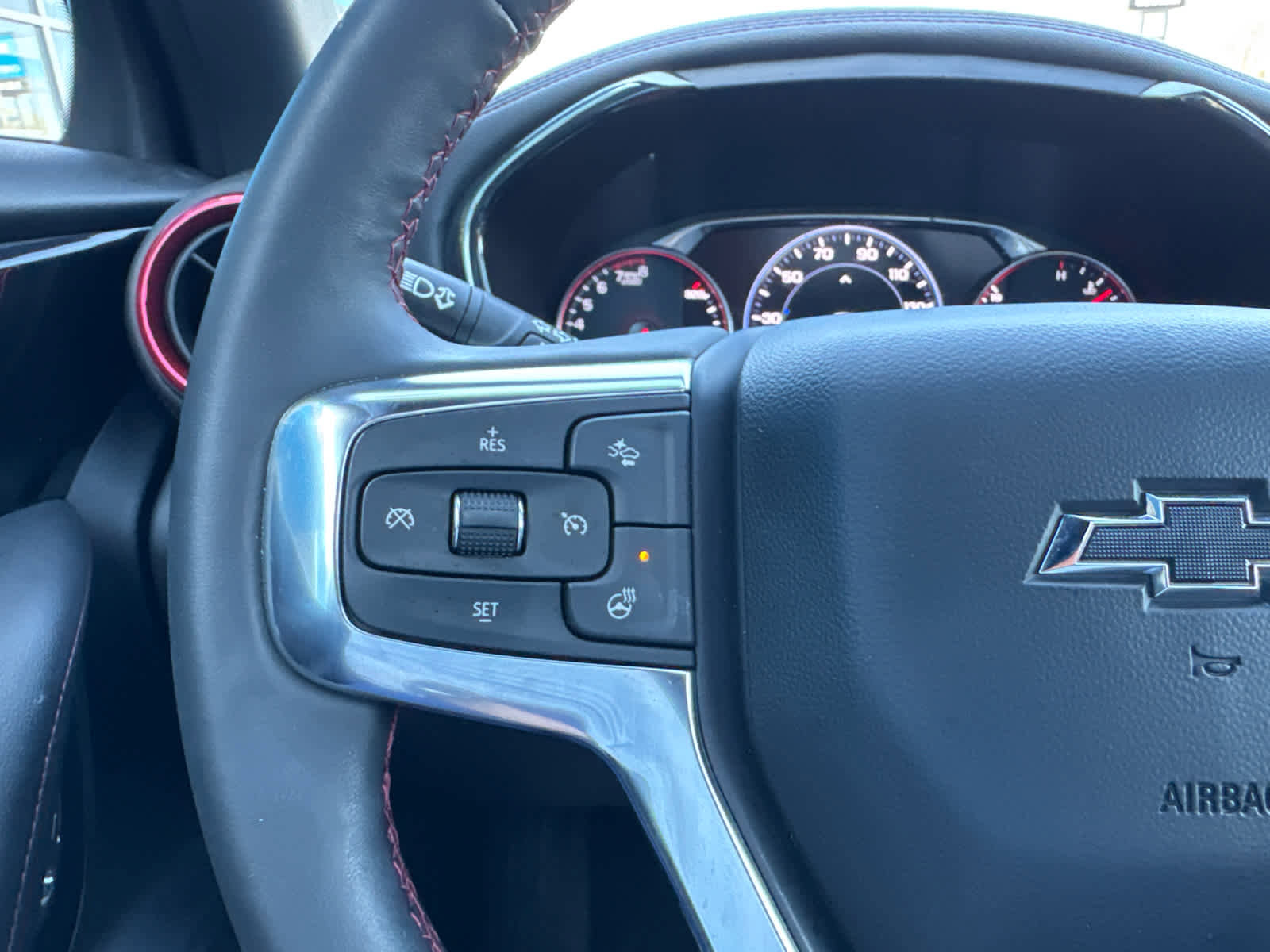 Used 2025 Chevrolet Blazer RS w/ Driver Confidence II Package AWD/4WD image 19