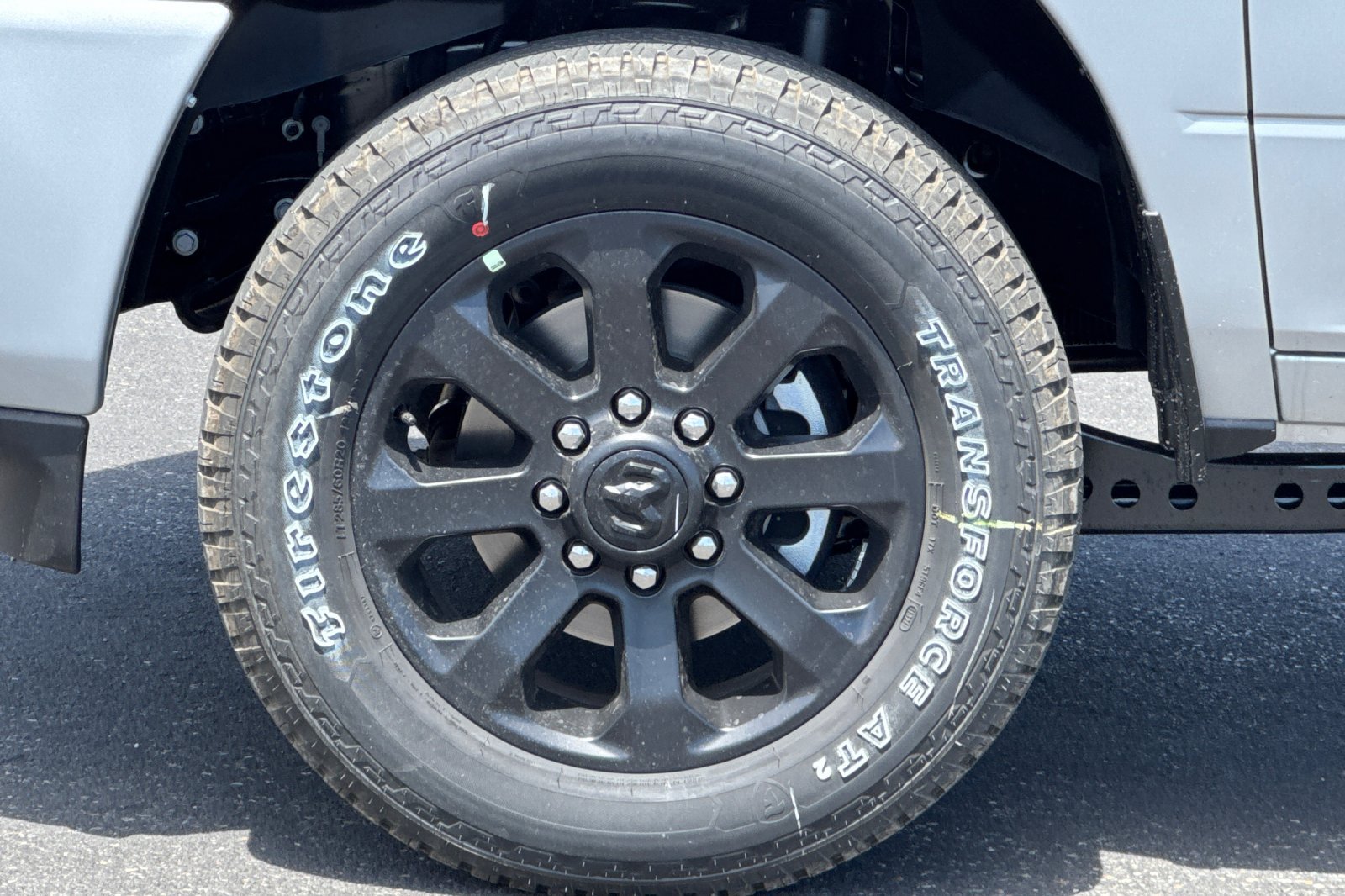 New 2026 RAM 2500 Laramie AWD/4WD image 24