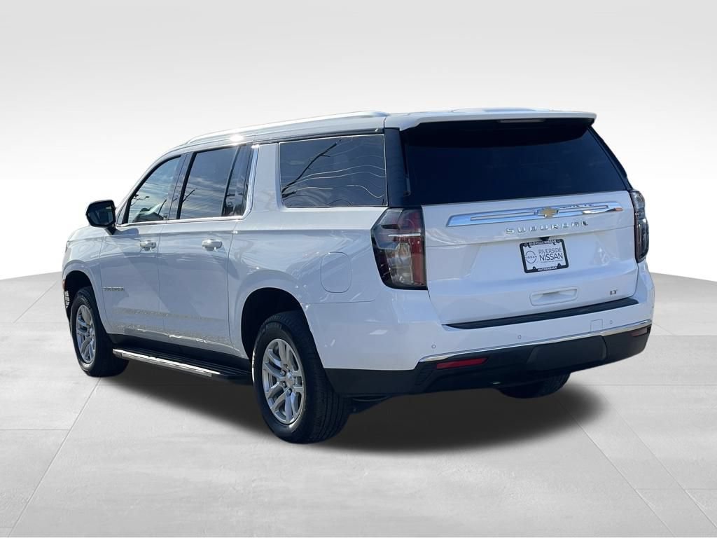 Used 2024 Chevrolet Suburban LT AWD/4WD image 5