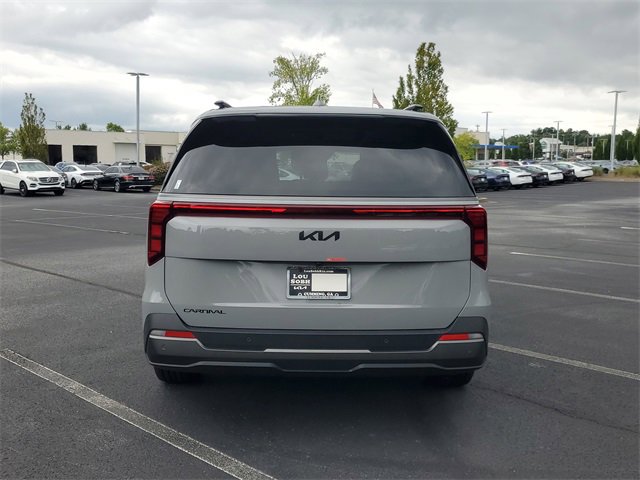 New 2026 Kia Carnival SX image 5