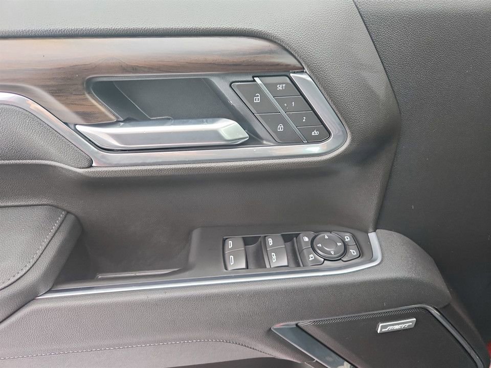 New 2026 GMC Sierra 1500 SLT w/ SLT Convenience Package image 21