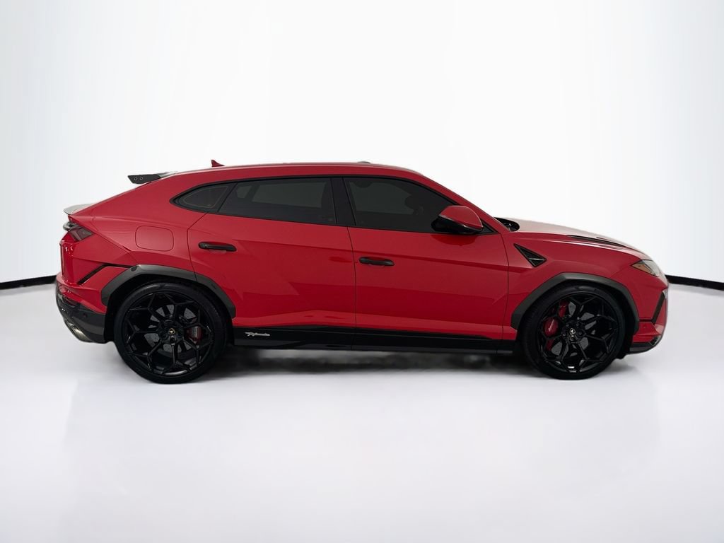 Used 2023 Lamborghini Urus Performante AWD/4WD image 4