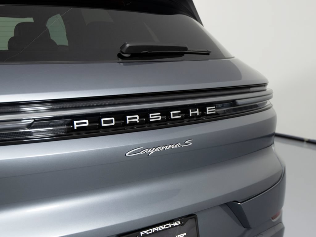 New 2026 Porsche Cayenne S AWD/4WD image 42
