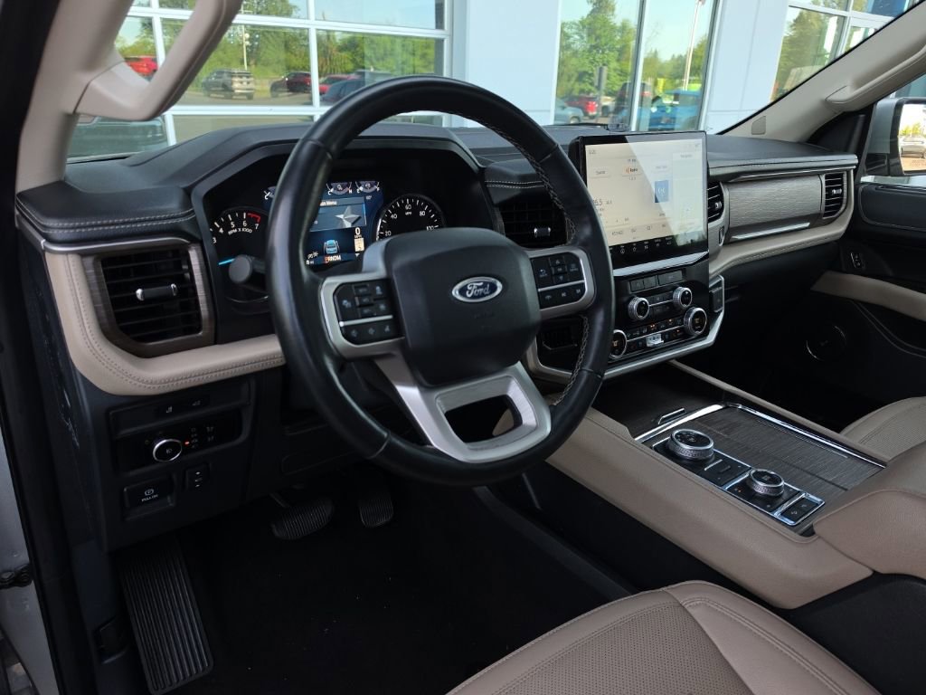 Used 2024 Ford Expedition Max Limited AWD/4WD image 10