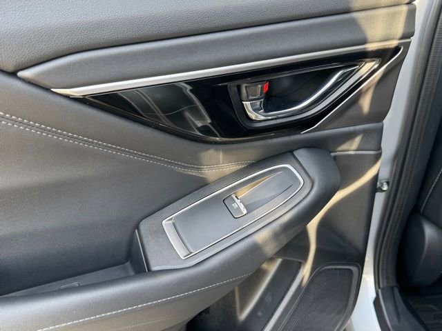 Used 2021 Subaru Outback Limited w/ Popular Package #2 image 16