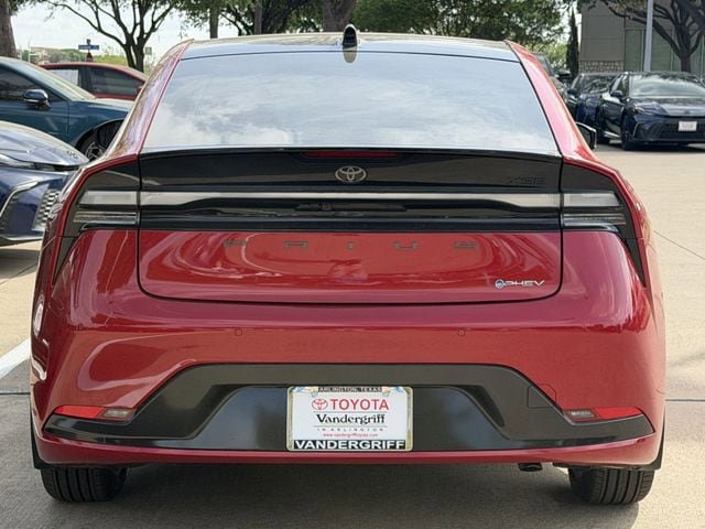 New 2026 Toyota Prius Plug-In Hybrid FWD image 5