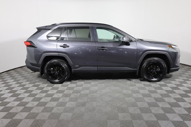 Used 2023 Toyota RAV4 XLE image 4