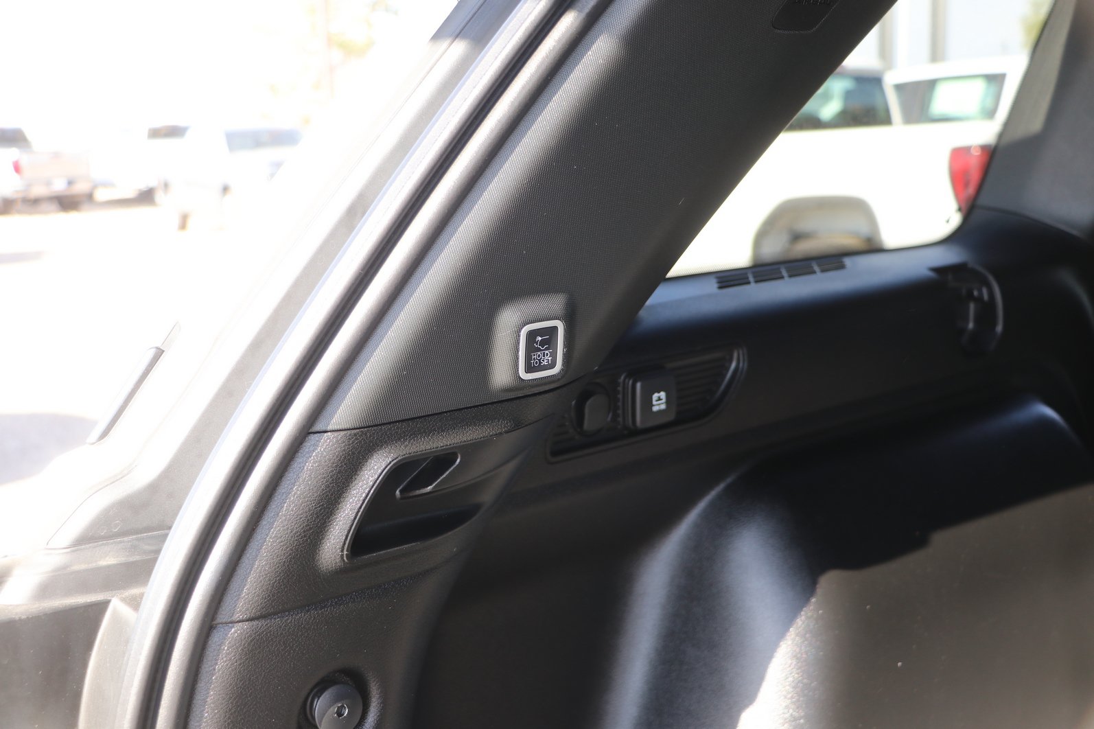 Used 2024 Jeep Grand Cherokee Altitude AWD/4WD image 31