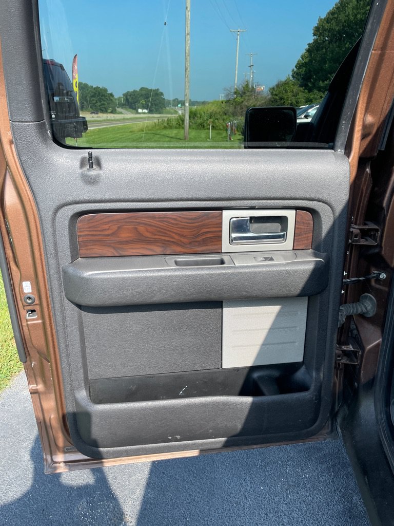 Used 2012 Ford F150 Lariat AWD/4WD image 17
