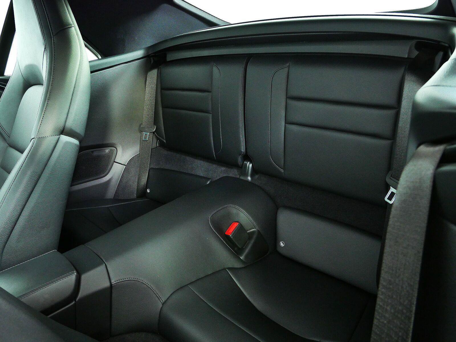 Certified 2023 Porsche 911 Carrera RWD image 17