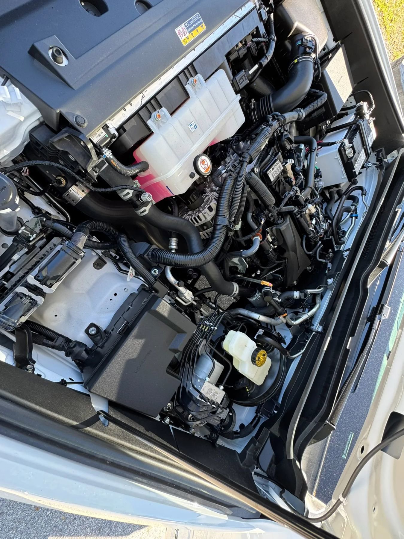 Used 2025 Toyota Tacoma SR5 image 26