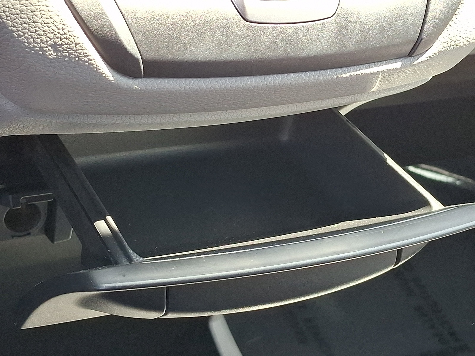 Used 2018 Honda Odyssey EX image 25