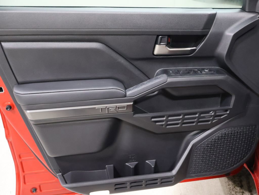 New 2026 Toyota Tacoma TRD Off-Road AWD/4WD image 9