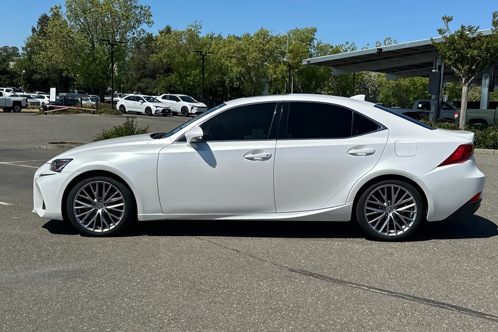 Used 2018 Lexus IS 300 w/ Accessory Package 2 image 7