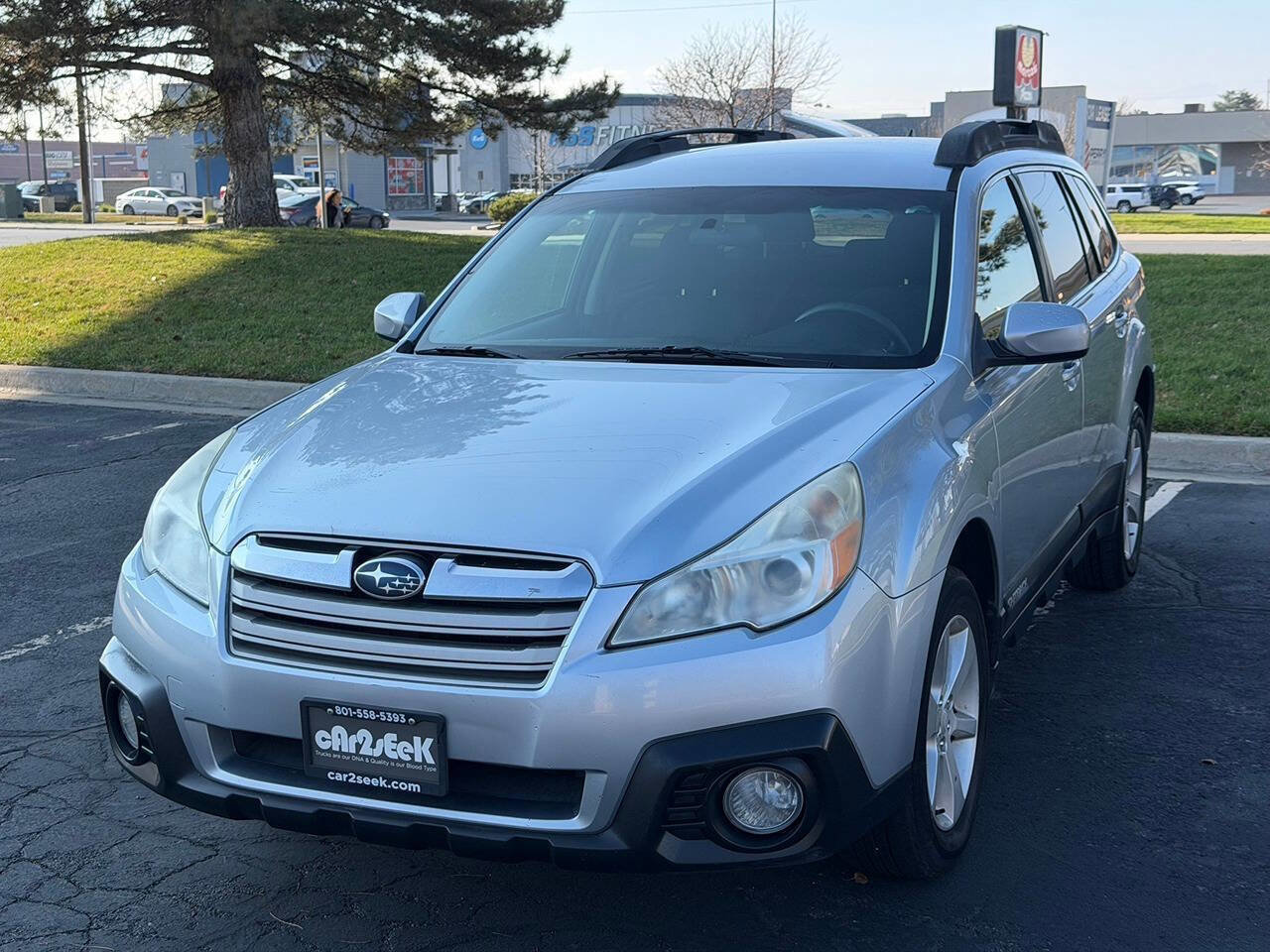 Used 2014 Subaru Outback 2.5i Premium image 9