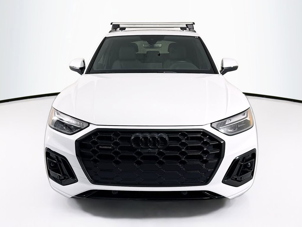Certified 2025 Audi Q5 e Premium Plus w/ Premium Plus Package AWD/4WD image 2