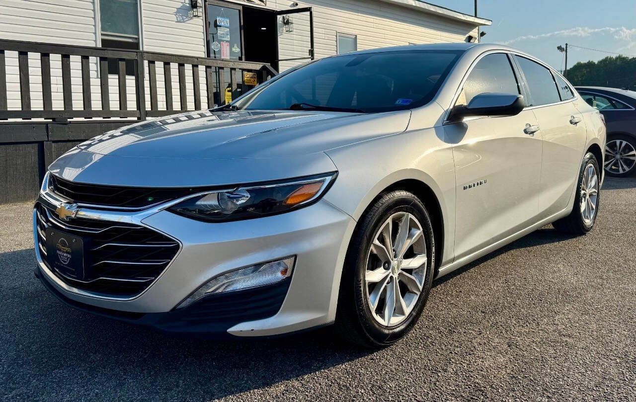 Used 2019 Chevrolet Malibu LT FWD image 1