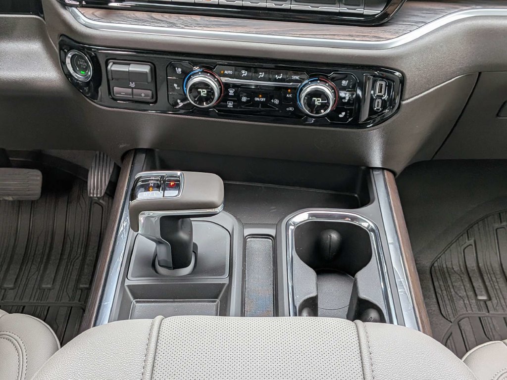 New 2026 GMC Sierra 1500 SLT w/ SLT Premium Plus Package AWD/4WD image 18