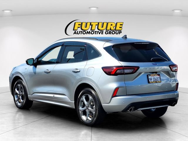 Certified 2024 Ford Escape ST-Line w/ Tech Pack #1 AWD/4WD image 6