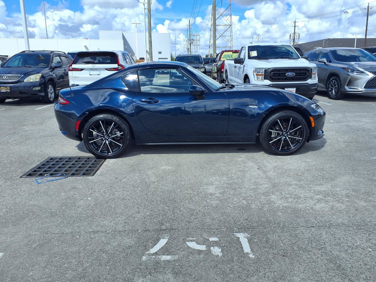 Used 2025 MAZDA MX-5 Miata RF Grand Touring RWD image 22