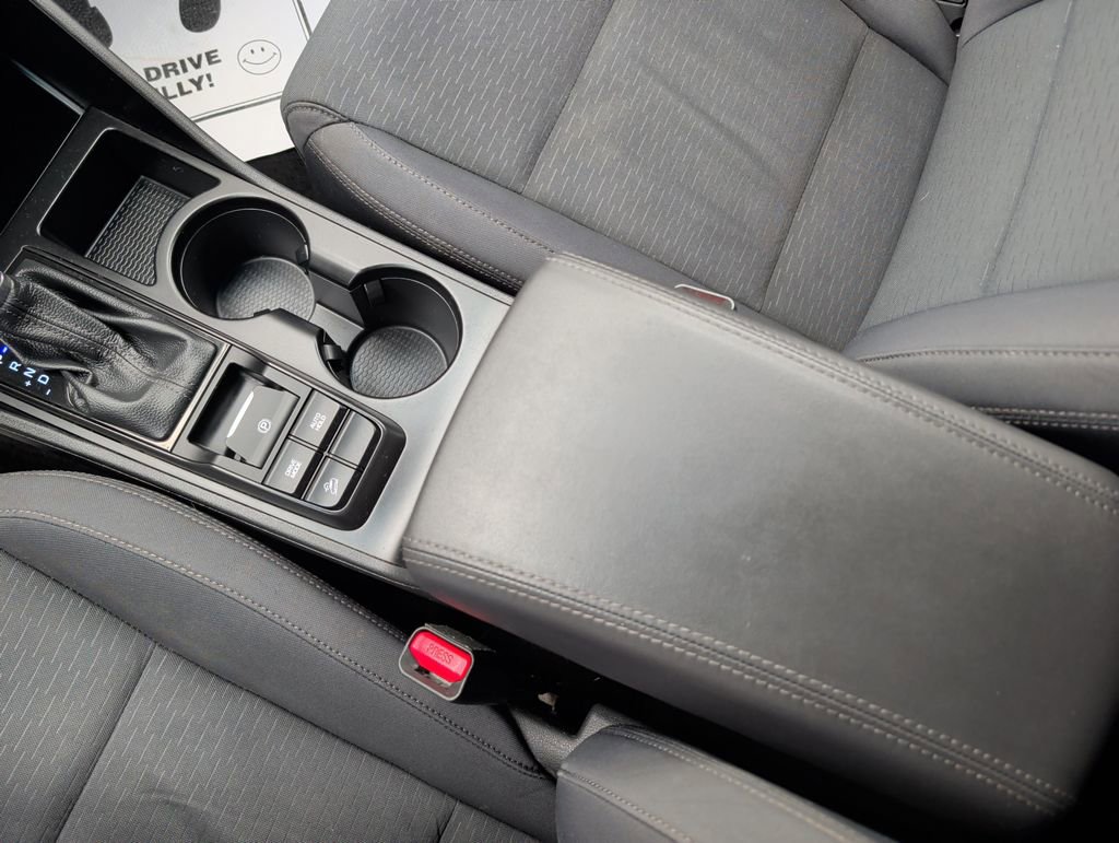 Used 2019 Hyundai Tucson SE w/ Cargo Package image 17