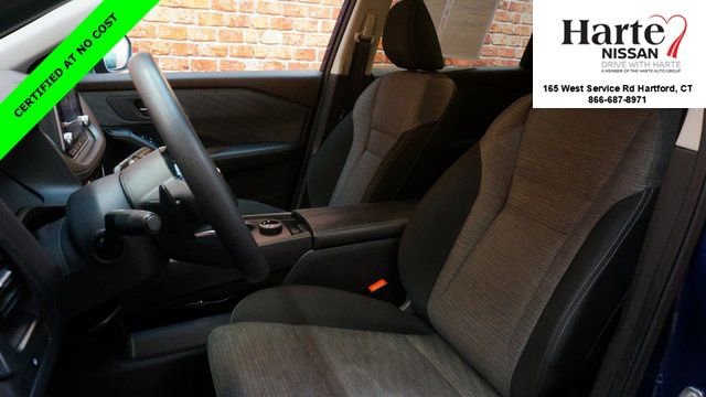 Certified 2021 Nissan Rogue SV image 10