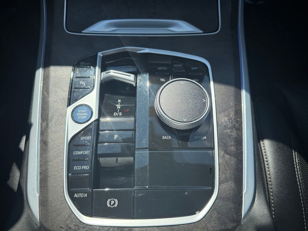 Used 2024 BMW X5 sDrive40i w/ Premium Package RWD image 22