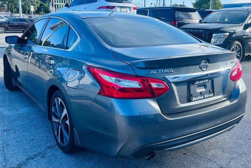 Used 2016 Nissan Altima 2.5 SR FWD image 3