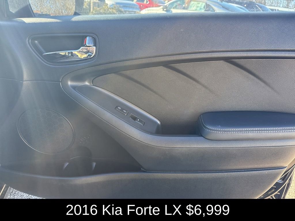 Used 2016 Kia Forte LX image 16