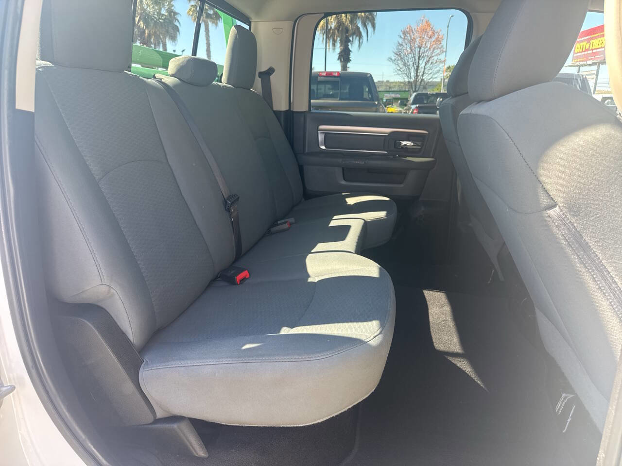 Used 2017 RAM 3500 SLT AWD/4WD image 21