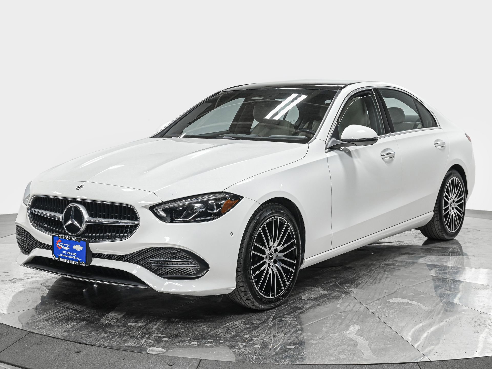 Used 2025 Mercedes-Benz C 300 4MATIC Sedan image 1