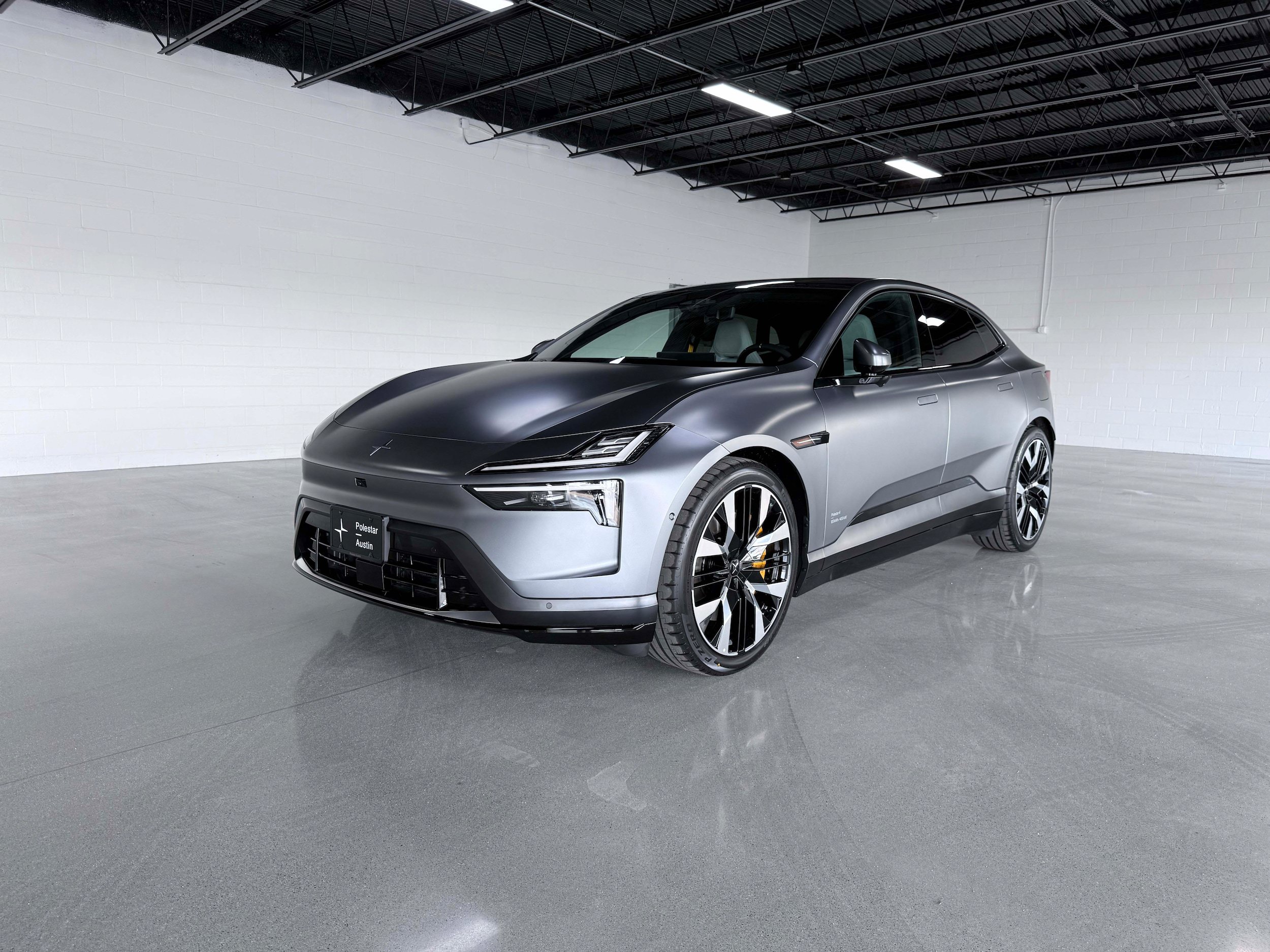 New 2026 Polestar Polestar 4 w/ Performance Pack AWD/4WD image 2