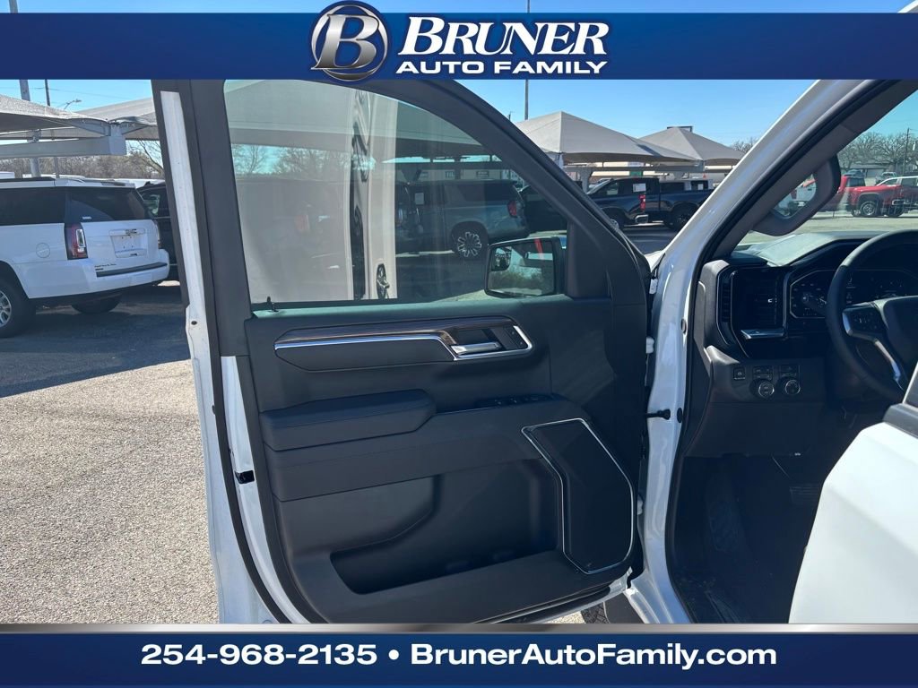 New 2026 Chevrolet Silverado 1500 LT w/ Z71 Off-Road Package image 11