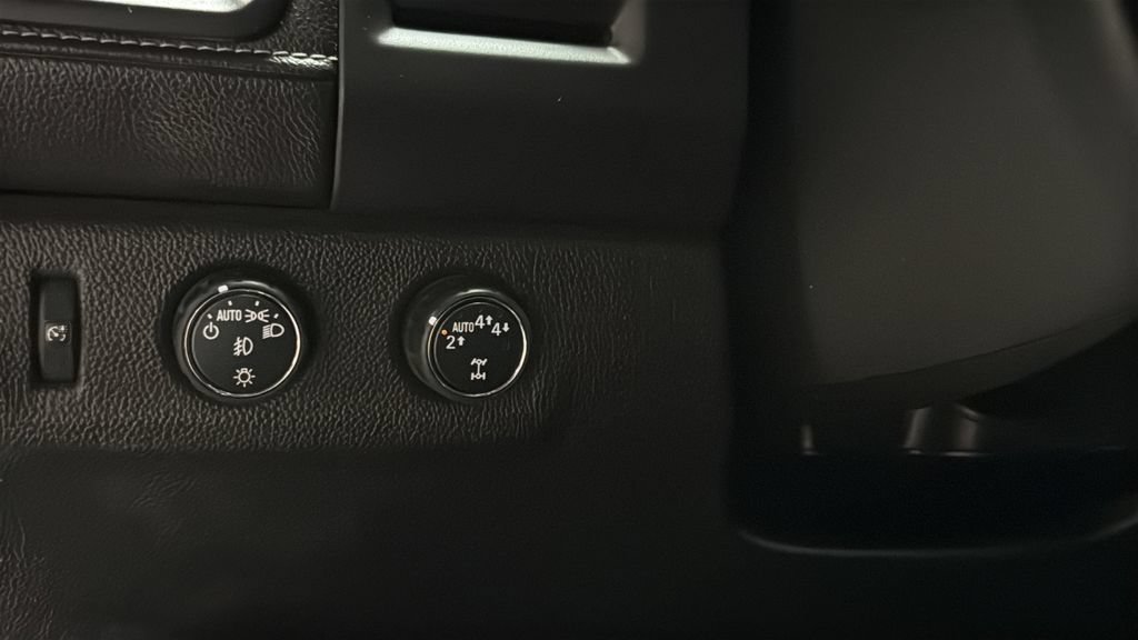 Used 2018 GMC Canyon Denali AWD/4WD image 33