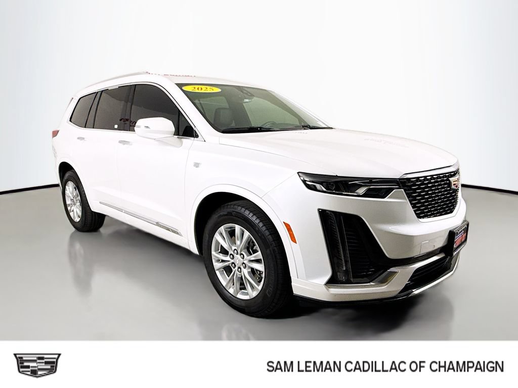 Used 2025 Cadillac XT6 Luxury FWD image 1