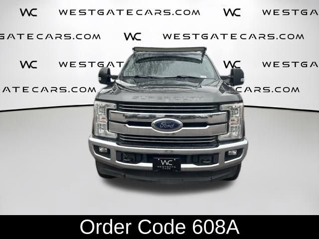 Used 2017 Ford F250 Lariat w/ Lariat Value Package AWD/4WD image 2
